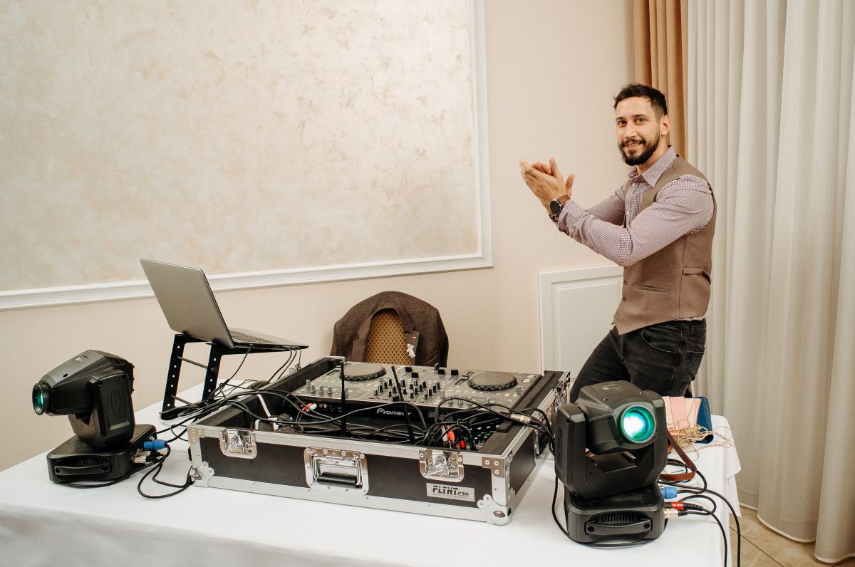 DJ na ples